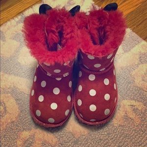 Gently used adorable Disney Uggs!